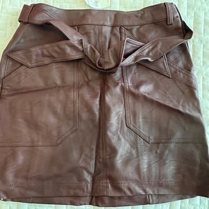 Express NWT BURGUNDY plum faux leather skirt - belted size 2